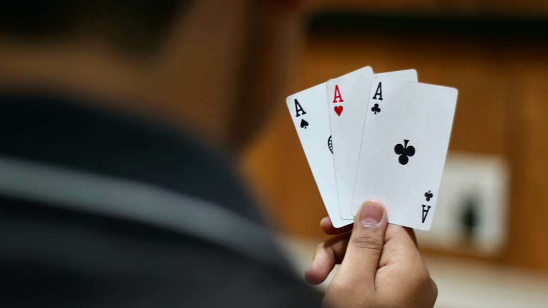 如何解读桌游数据与市场动态?掌握资金管理策略 如何解读桌游数据与市场动态?掌握资金管理策略